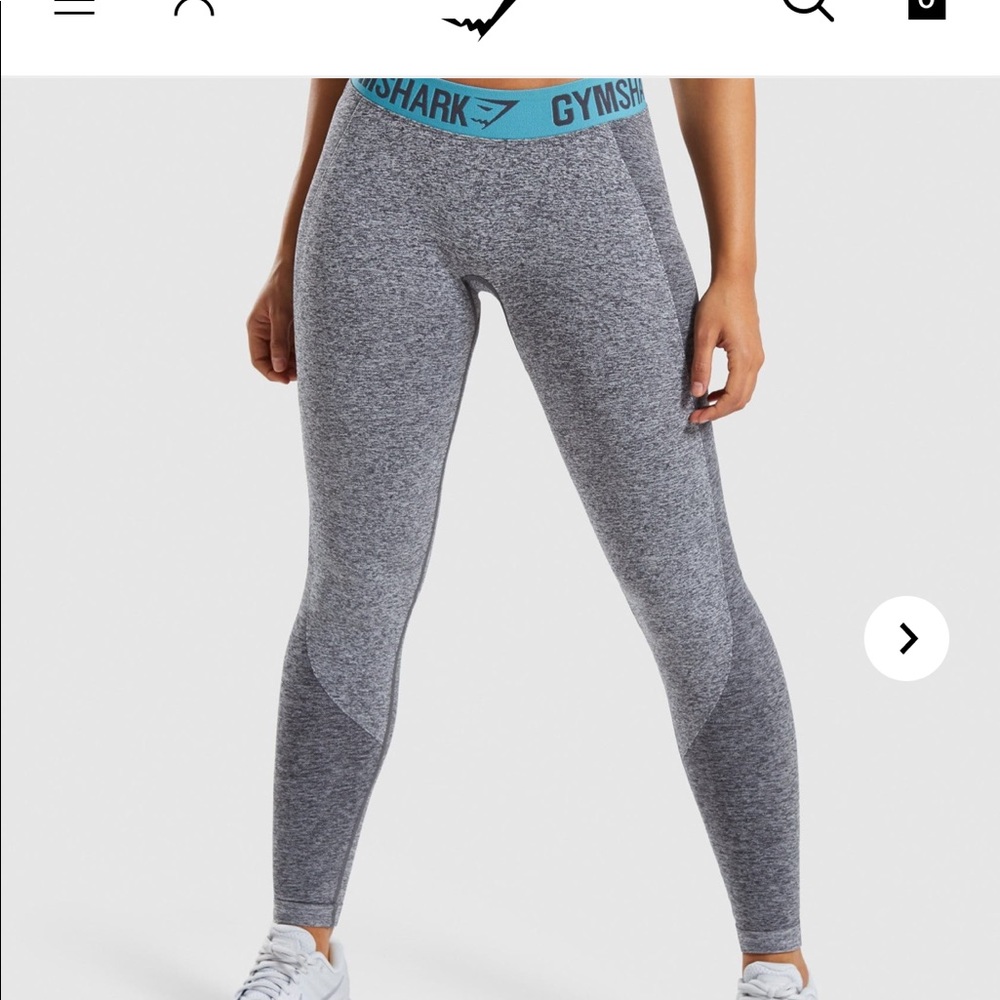 Gym shark leggings